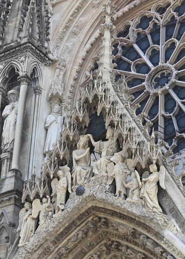 Le Nid Des Rois Appartement Reims Buitenkant foto